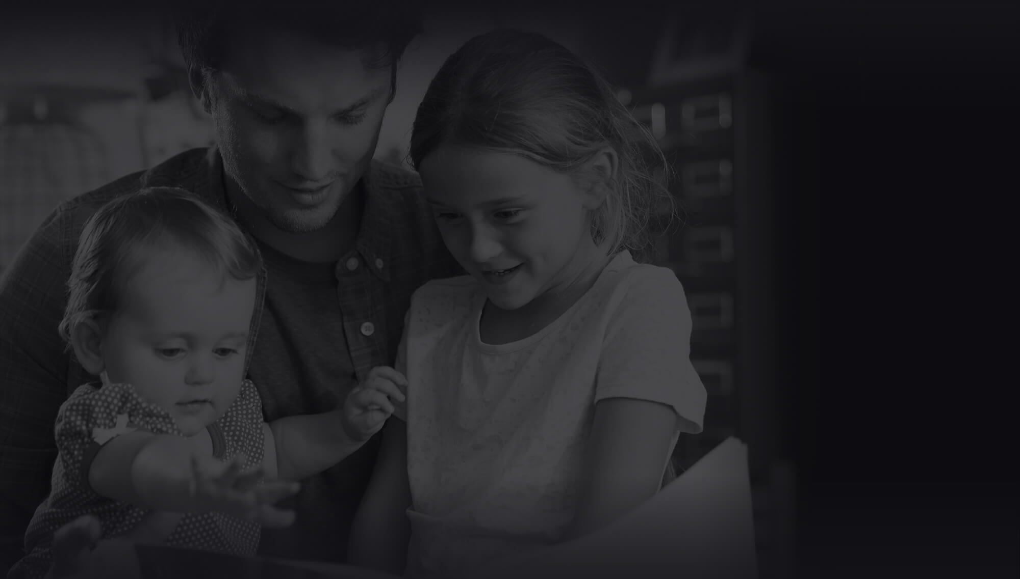 04.background-family